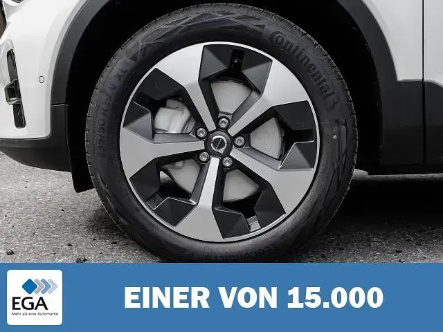 Gebraucht Volvo XC40 Business Edition 163 PS (119 kW) 2024 Metallic SUV