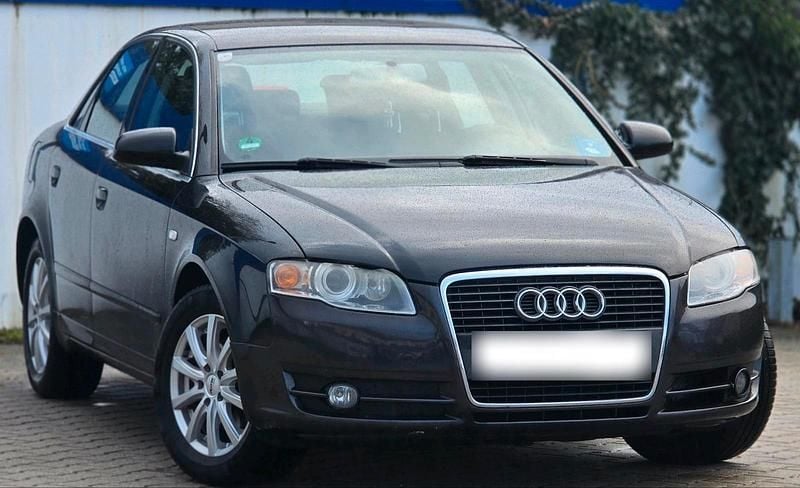 Gebraucht Audi A4 116 PS (85 kW) 2007 Schwarz Limousine