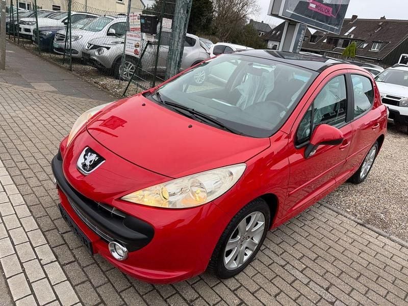 Gebraucht Peugeot 207 Premium 120 PS (88 kW) 2009 Rot Kleinwagen