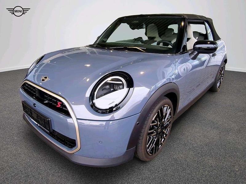 Grau Gebraucht 2024 Mini Cooper S Cabriolet Favoured Cabrio | 37.322 € - Bild 1/4