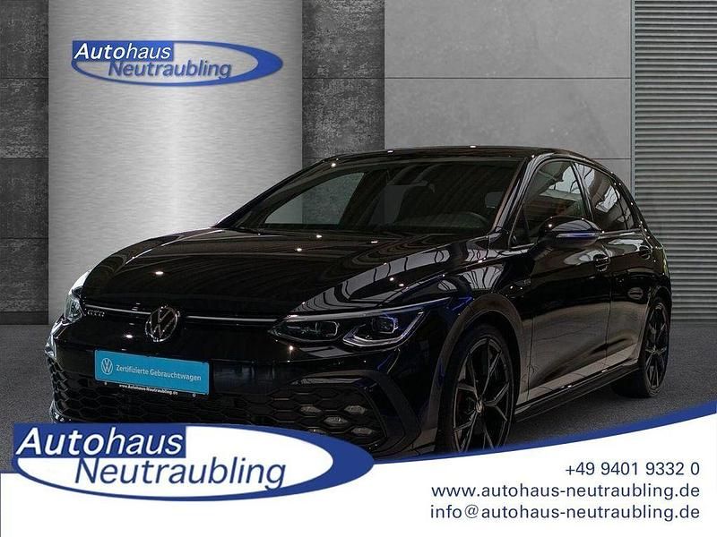 Grenadinschwarz metallic Gebraucht 2024 VW Golf VIII GTD Limousine | 34.460 € (Fairer Preis) - Bild 1/4