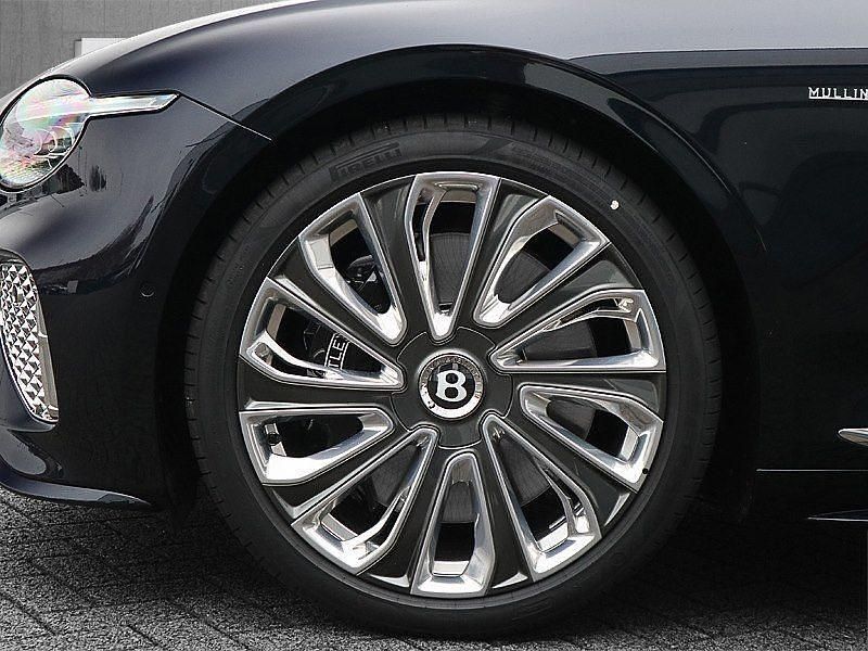 Neu Bentley Continental Mulliner 782 PS (575 kW) 2025 Blau Limousine