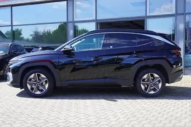 Neu Hyundai Tucson 150 PS (110 kW) 2026 Schwarz SUV