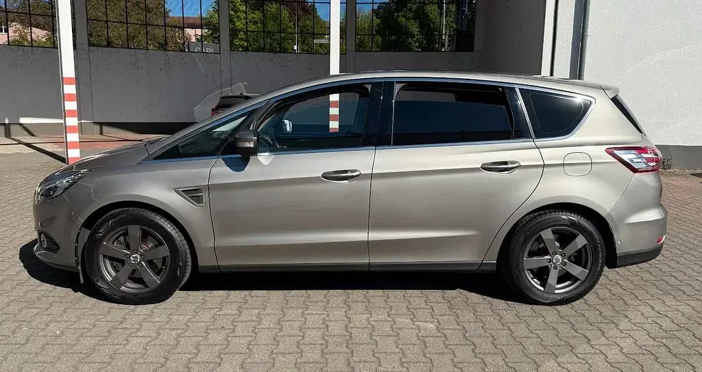 Gebraucht Ford Galaxy Titanium 241 PS (177 kW) 2015 Silber Van / Kleinbus