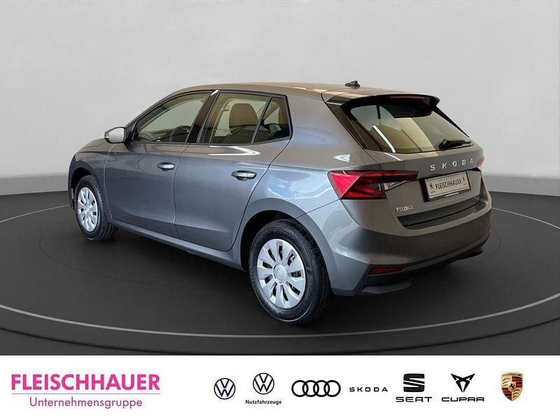 Neu Skoda Fabia Essence 116 PS (85 kW) 2025 Grau Kleinwagen