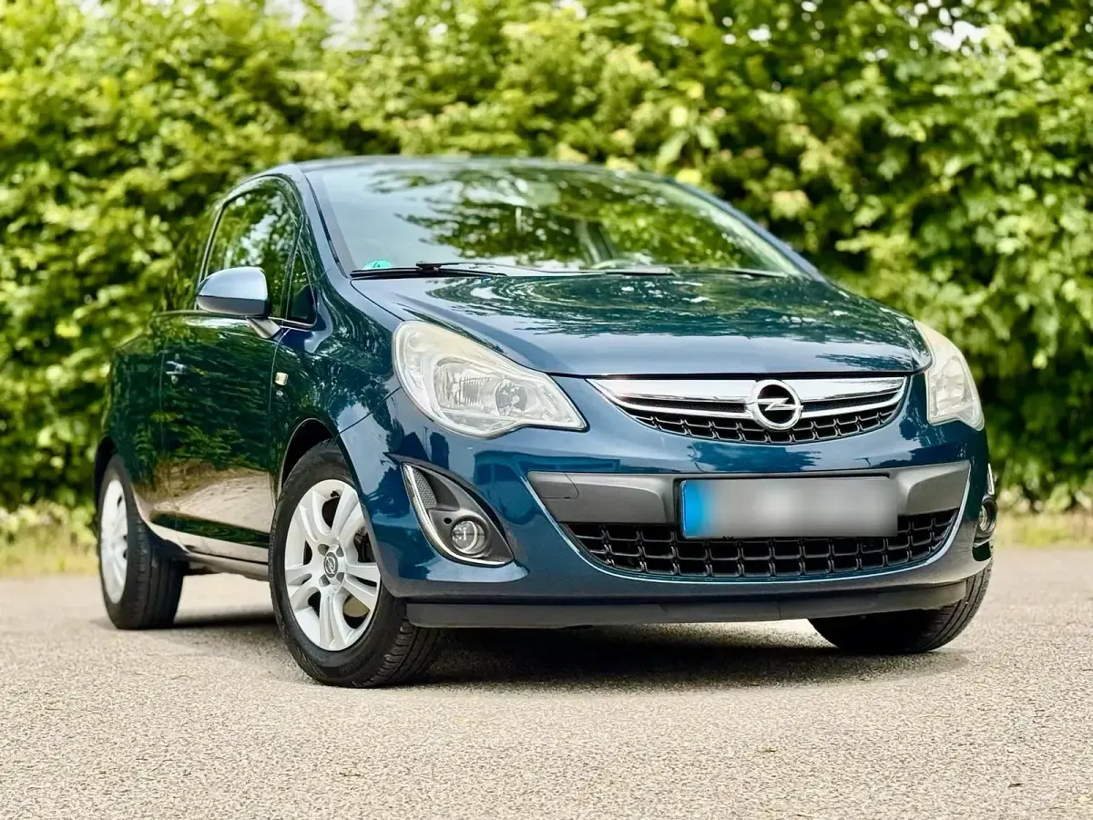 Gebraucht Opel Corsa 69 PS (50 kW) 2011 Blau Kleinwagen