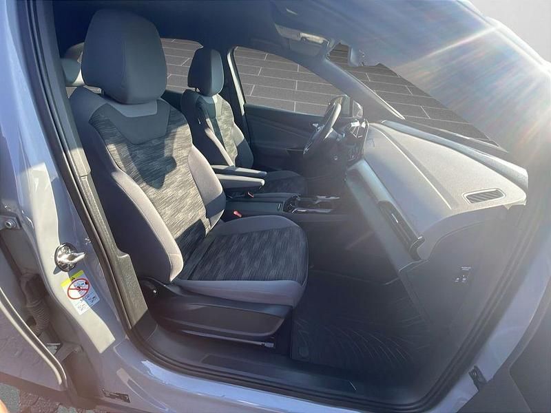 Gebraucht VW ID.4 Pro Performance 150 kW (204 PS) 2021 Mondsteingrau SUV