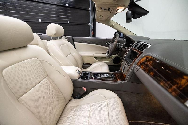 Gebraucht Jaguar XKR 551 PS (405 kW) 2011 Blau Cabrio