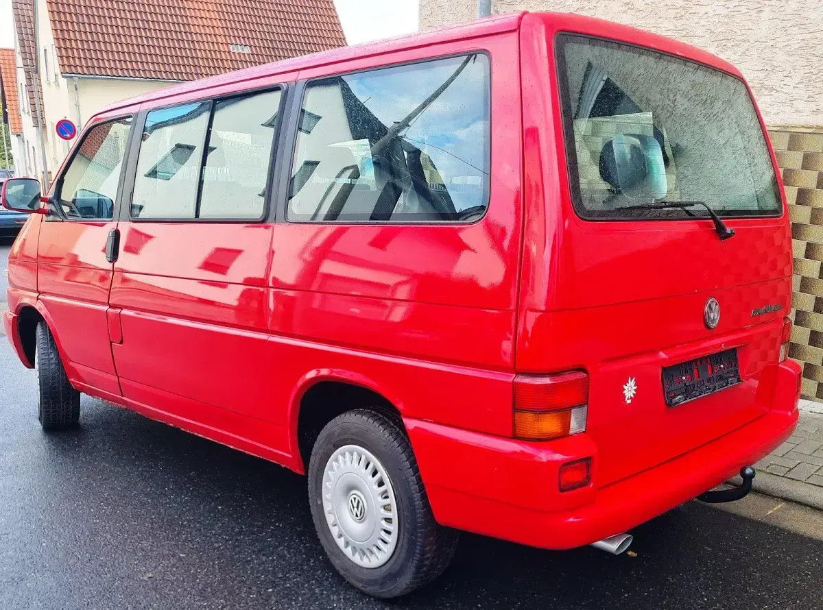 Occasion VW Multivan 115 ch (84 kW) 1997 Rouge Monospace