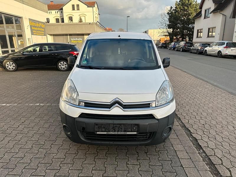 Gebraucht Citroën Berlingo 75 PS (55 kW) 2013 Weiß Van / Kleinbus