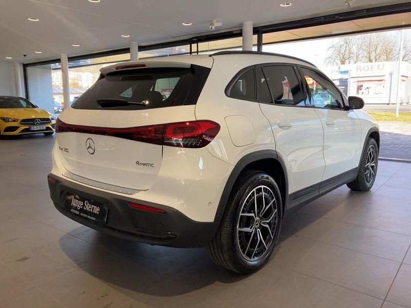 Gebraucht Mercedes EQA300 Progressive 167 kW (228 PS) 2023 Weiß SUV