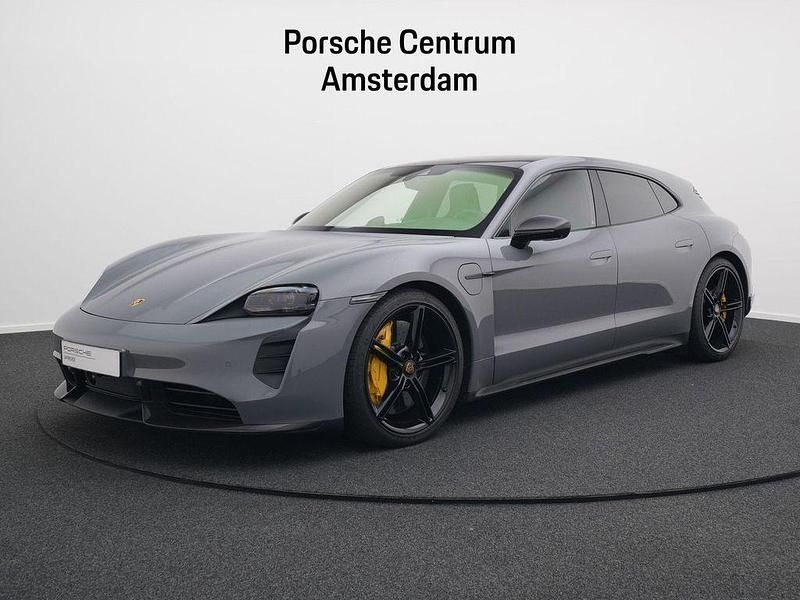 Grau Gebraucht 2022 Porsche Taycan Turbo S Sport Turismo Limousine | 109.950 € (Fairer Preis) - Bild 1/4
