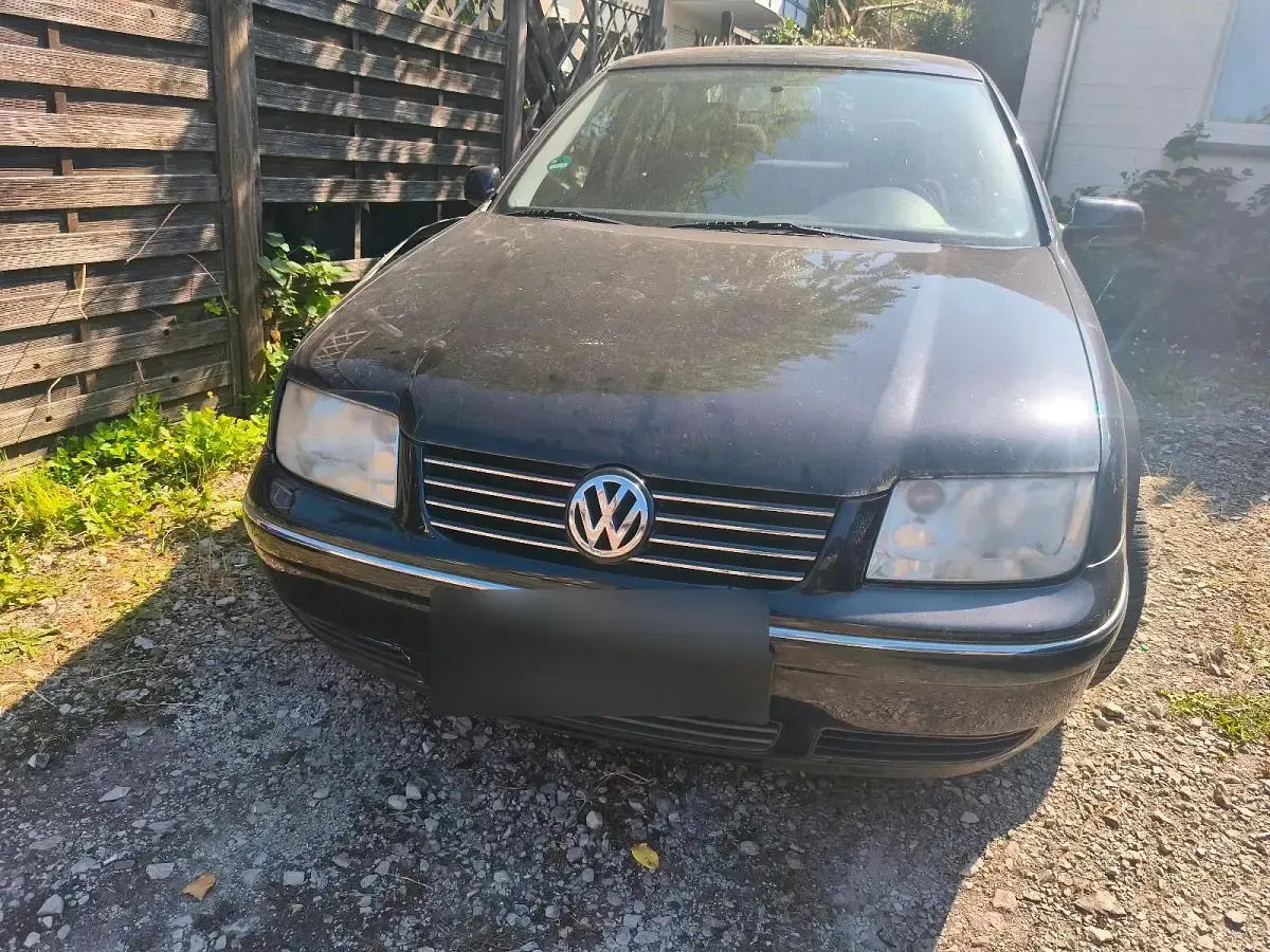Gebraucht VW Bora 101 PS (74 kW) 2002 Schwarz Limousine