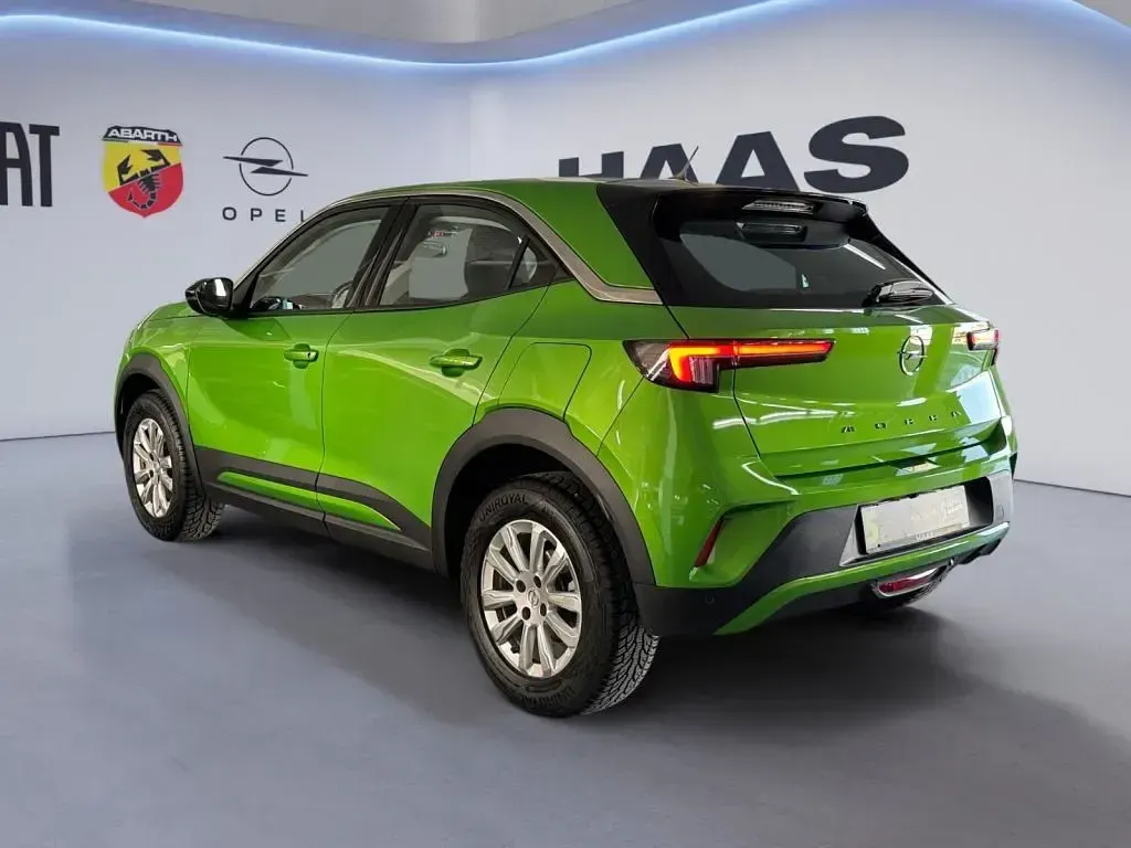 Usado Opel Mokka Edition 101 HP (74 kW) 2023 Verde SUV