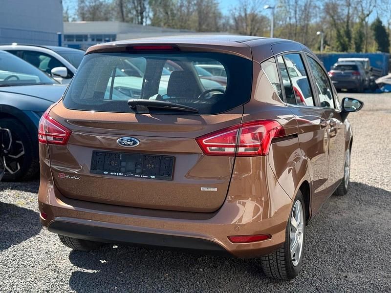 Second-hand Ford B-MAX Titanium 101 CP (74 kW) 2013 Maro Monovolum