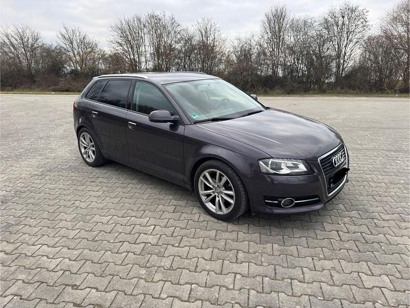 Gebraucht Audi A3 Sport 90 PS (66 kW) 2010 Grau Kleinwagen