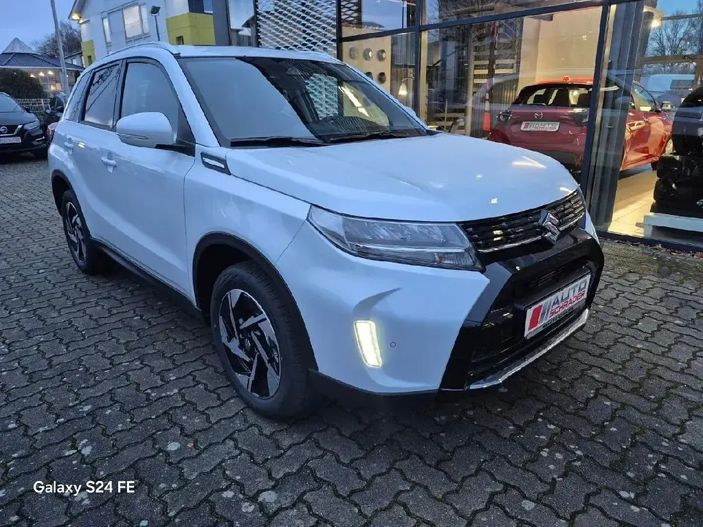 Neu Suzuki Vitara Comfort+ 129 PS (94 kW) 2026 Weiß SUV
