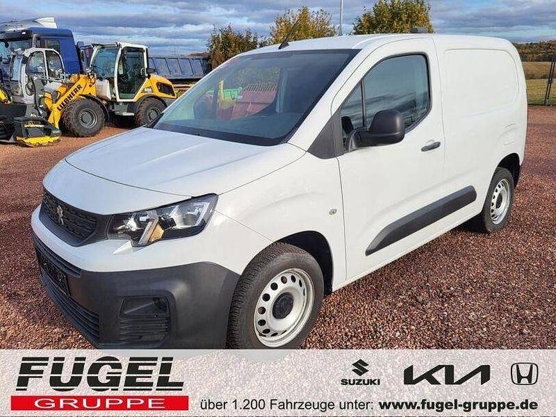 Weiß Gebraucht 2021 Peugeot Partner Premium Van | 15.899 € (Fairer Preis) - Bild 1/4