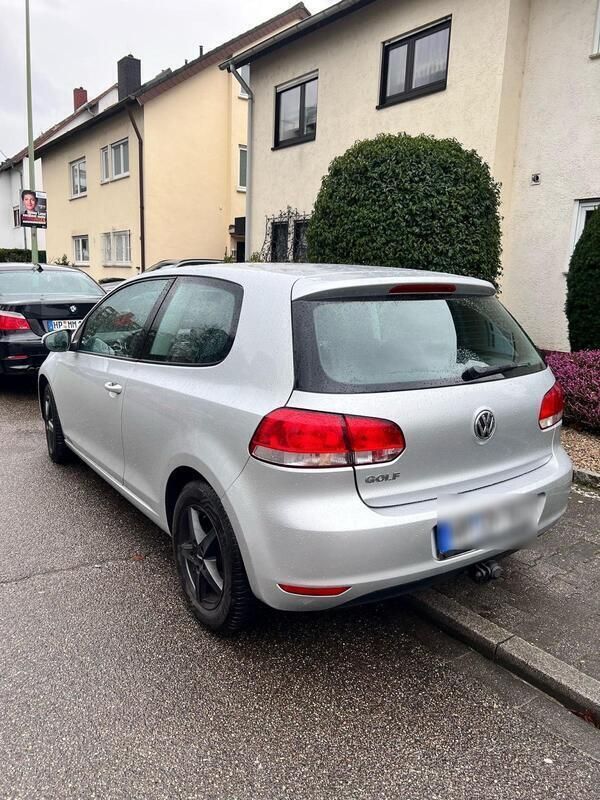 Silber Gebraucht 2009 VW Golf VI Kleinwagen | 3.000 € (Fairer Preis) - Bild 1/4