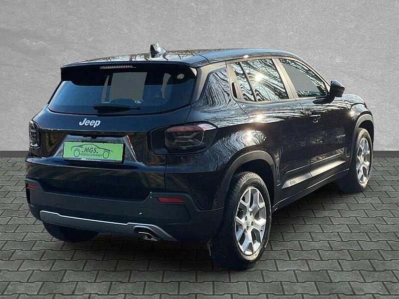 Gebraucht Jeep Avenger Altitude 101 PS (74 kW) 2024 Volcano black SUV