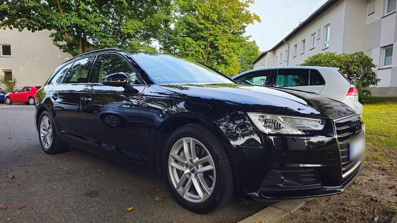Second-hand Audi A4 190 CP (139 kW) 2019 Negru Break