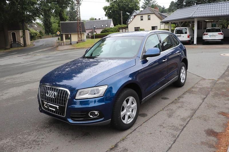 Blau Gebraucht 2015 Audi Q5 Comfort SUV | 15.995 € (Superpreis) - Bild 1/4