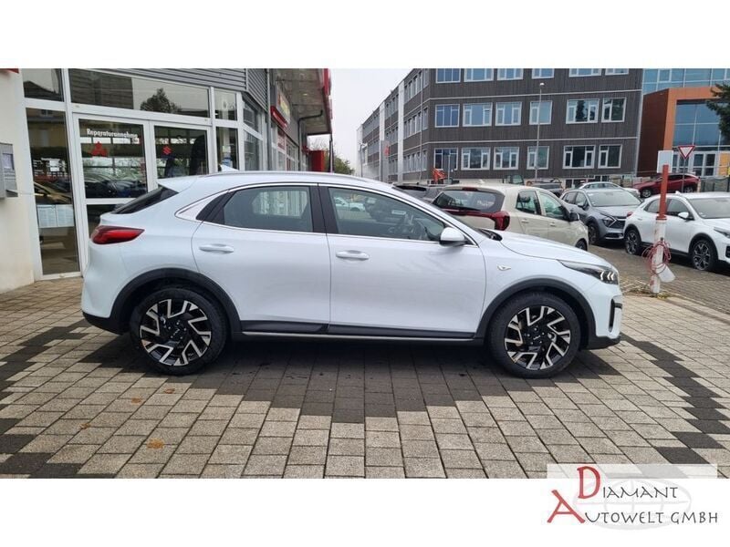 Gebraucht Kia XCeed Vision 101 PS (74 kW) 2024 Carraraweiß SUV