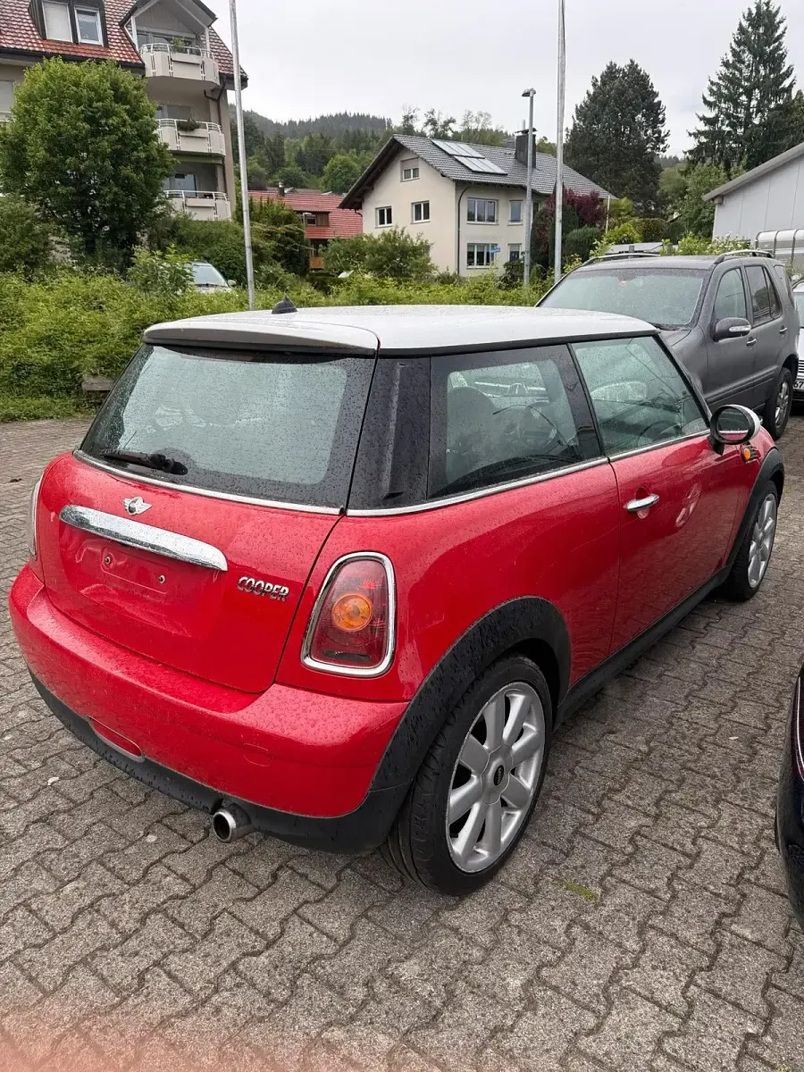 Gebraucht Mini Cooper 120 PS (88 kW) 2009 Rot Kleinwagen