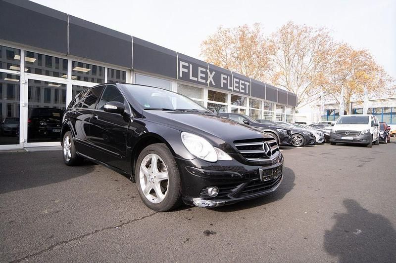 Schwarz Gebraucht 2008 Mercedes R320 Van / Kleinbus | 6.290 € (Fairer Preis) - Bild 1/4