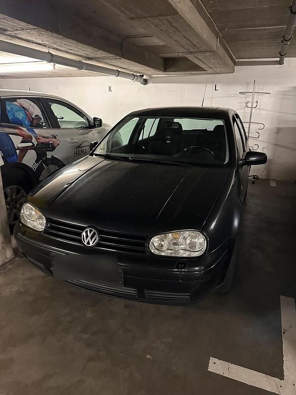 Schwarz Gebraucht 1999 VW Golf IV Kleinwagen | 550 € - Bild 1/4