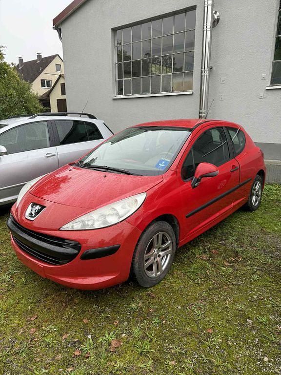 Schwarz Gebraucht 2006 Peugeot 207 Tendance Limousine | 1.450 € (Guter Preis) - Bild 1/4