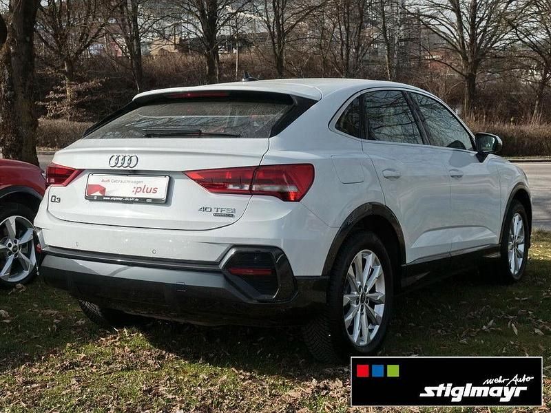 Gebraucht Audi Q3 Sportback 190 PS (139 kW) 2025 Gletscherweiß (metallic) SUV