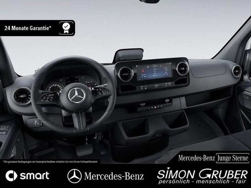 Gebraucht Mercedes Sprinter 170 PS (125 kW) 2024 Weiß Van