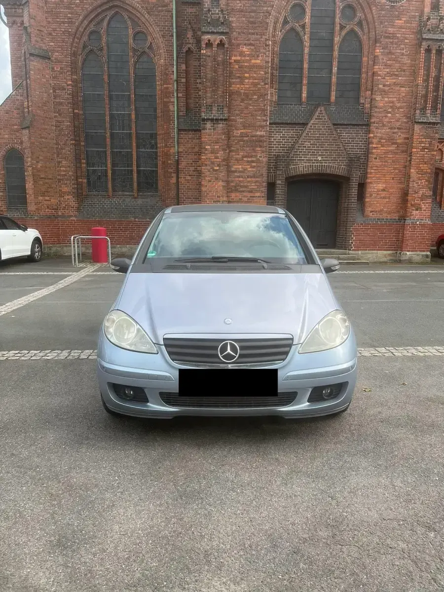 Gebraucht Mercedes A150 95 PS (69 kW) 2007 Silber Limousine