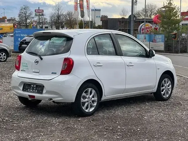 Gebraucht Nissan Micra Acenta 80 PS (58 kW) 2014 Weiß Kleinwagen