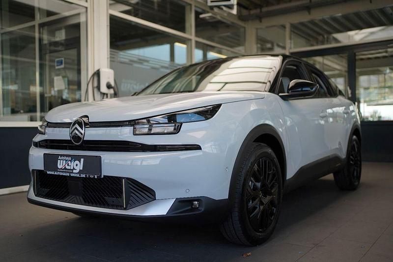 Neu Citroën C4 145 PS (106 kW) 2026 Weiß SUV
