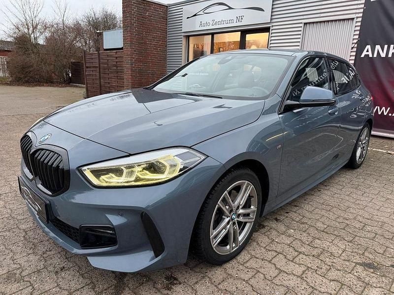 Grau Gebraucht 2020 BMW 118 M Sport Kleinwagen | 15.970 € (Fairer Preis) - Bild 1/4