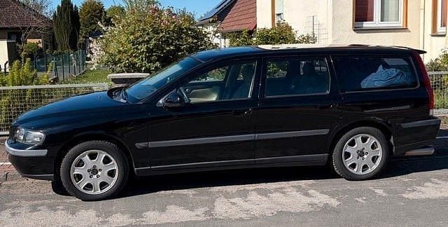 Gebraucht Volvo V70 250 PS (183 kW) 2001 Schwarz Kombi