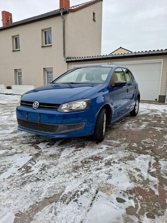 Blau Gebraucht 2010 VW Polo Limousine | 3.500 € (Guter Preis) - Bild 1/4