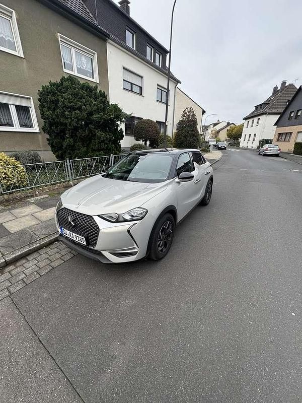 Gebraucht 2022 DS Automobiles DS3 Crossback Performance SUV | 20.000 € (Fairer Preis) - Bild 1/4