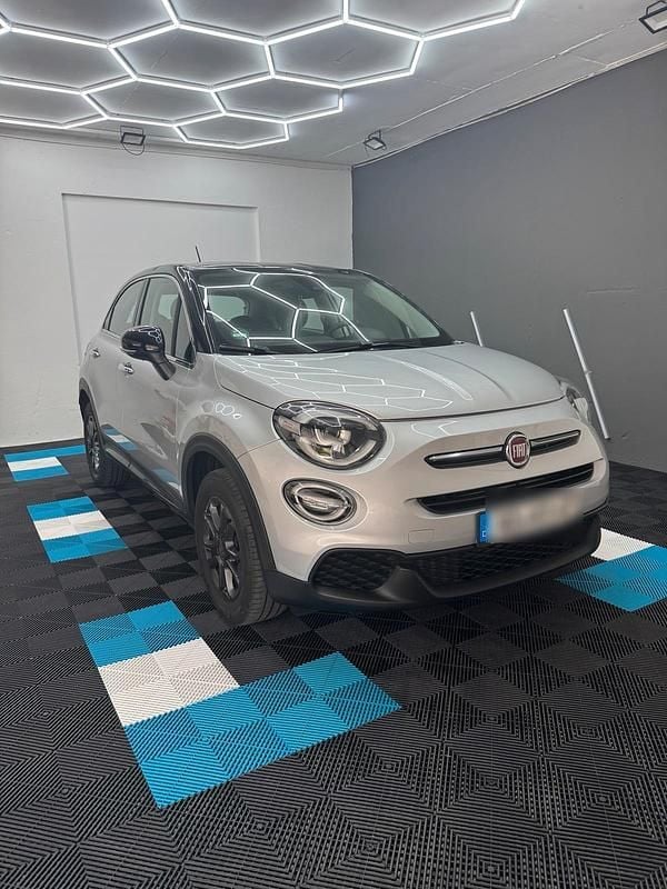 Grau Gebraucht 2019 Fiat 500X SUV | 10.000 € (Guter Preis) - Bild 1/4