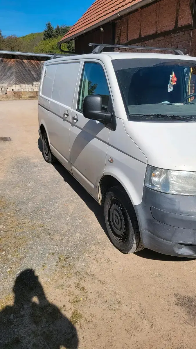 Second-hand VW Transporter 105 CP (77 kW) 2008 Alb Van