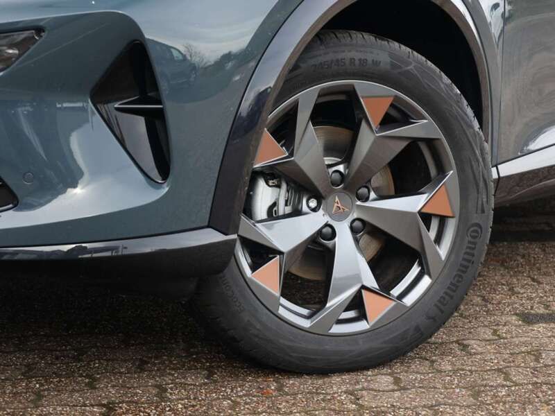 Gebraucht Cupra Formentor 150 PS (110 kW) 2024 Grau SUV