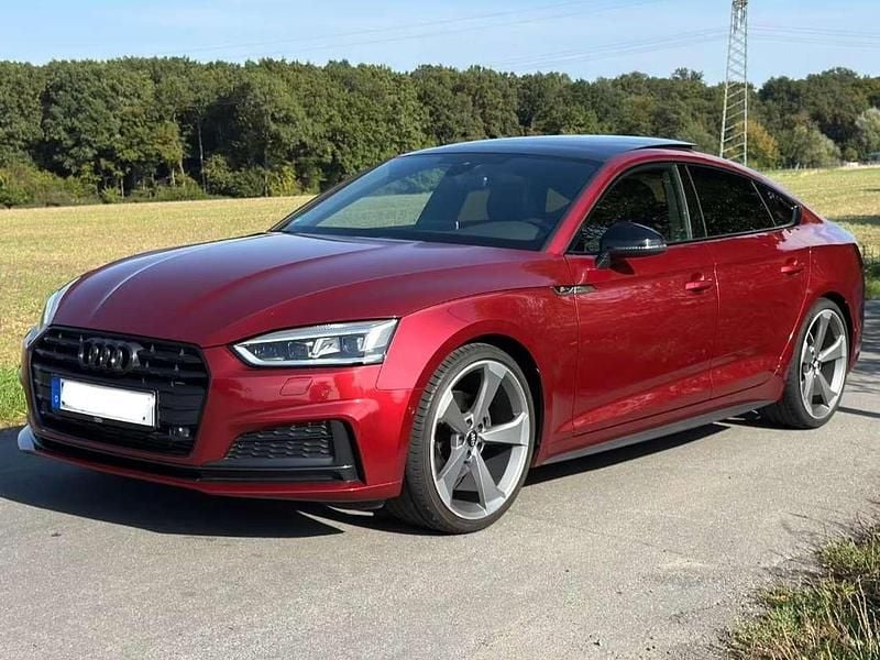 Gebraucht Audi A5 S-Line 190 PS (139 kW) 2019 Rot Coupé