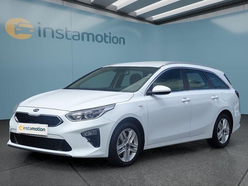 Weiß Gebraucht 2021 Kia Ceed Kombi | 22.849 € (Fairer Preis) - Bild 1/4