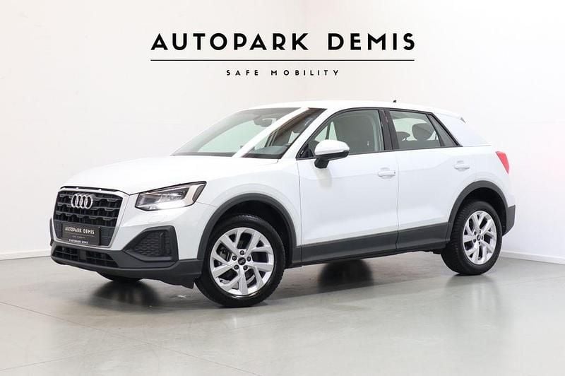 Gebraucht Audi Q2 Basis 150 PS (110 kW) 2022 Weiß SUV