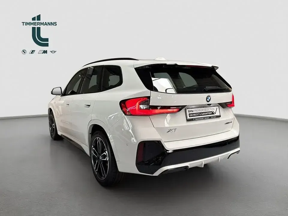 Używany BMW X1 Performance 218 KM (160 kW) 2025 Biały SUV