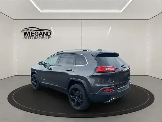 Gebraucht Jeep Cherokee Limited 272 PS (200 kW) 2015 Grau SUV