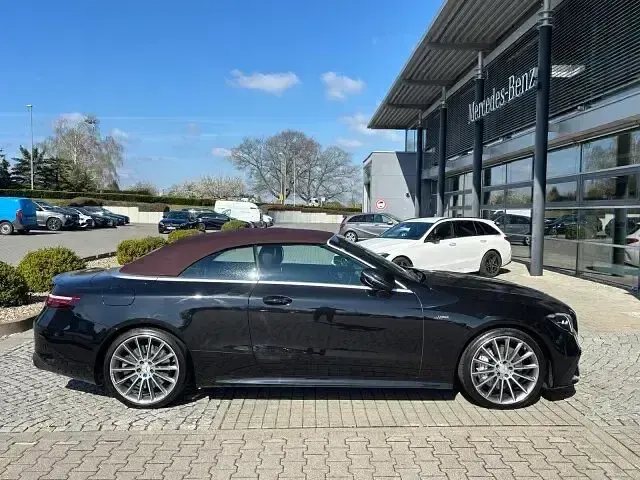 Gebraucht Mercedes E53 AMG AMG 435 PS (319 kW) 2023 Schwarz Cabrio