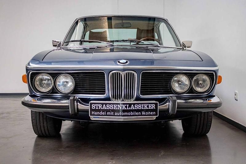 Gebraucht BMW E9 179 PS (131 kW) 1971 Blau Coupé